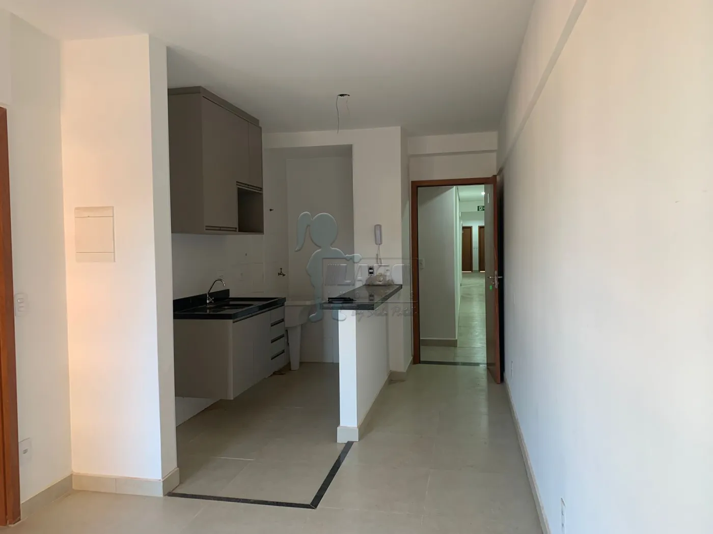 Alugar Apartamento / Padrão em Ribeirão Preto R$ 1.890,00 - Foto 2