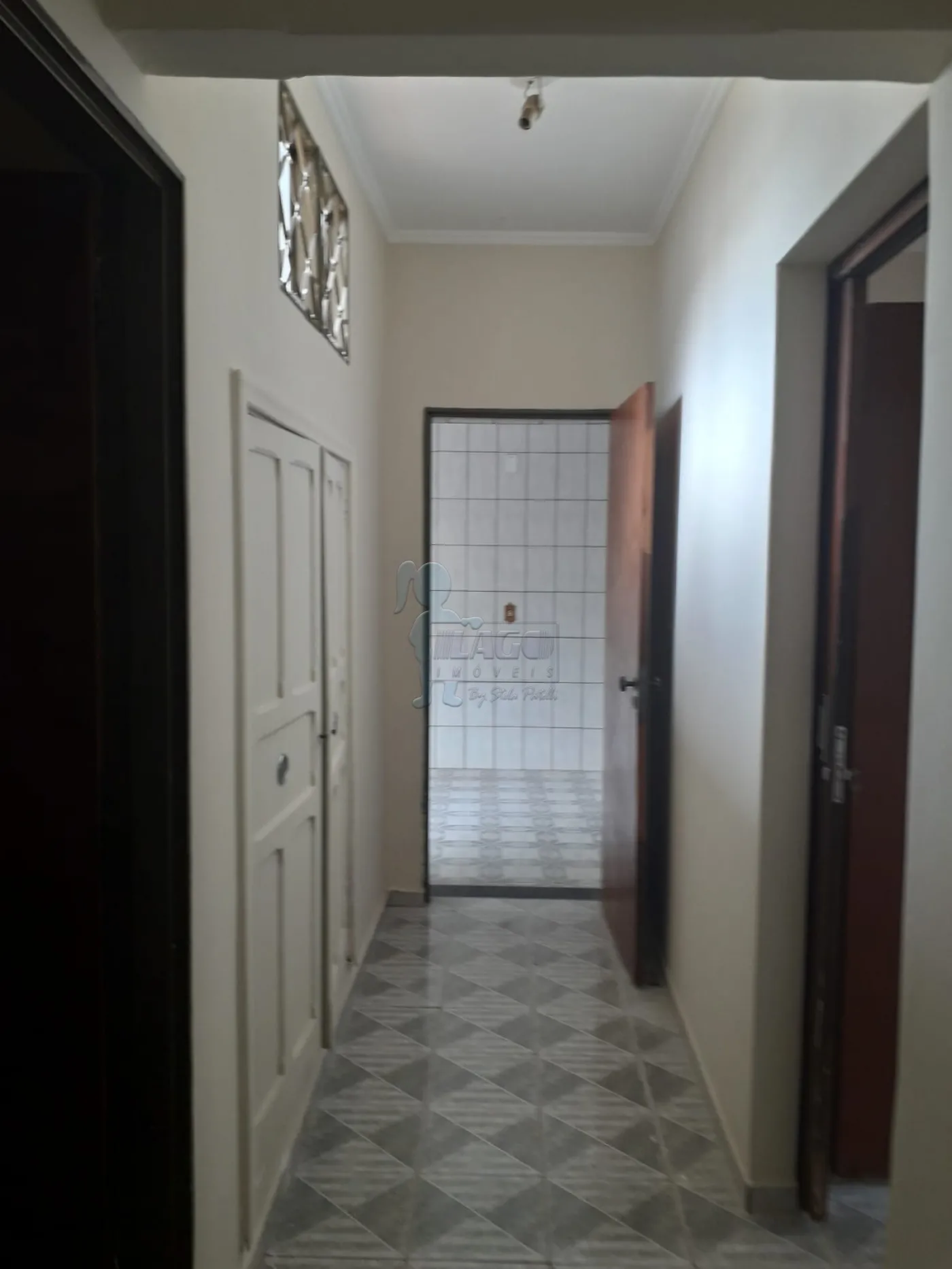 Alugar Casa / Padrão em Ribeirão Preto R$ 1.870,00 - Foto 7