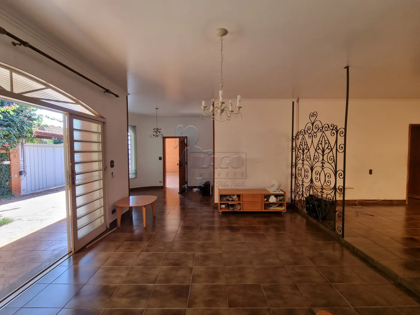 Comprar Casa / Padrão em Ribeirão Preto R$ 580.000,00 - Foto 4