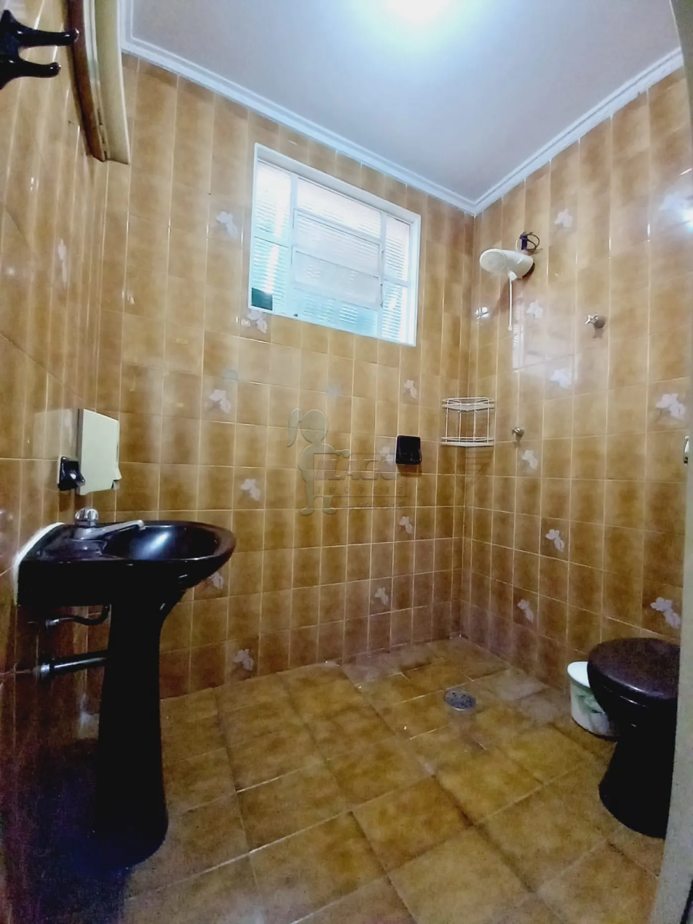Alugar Casa / Padrão em Ribeirão Preto R$ 1.400,00 - Foto 9