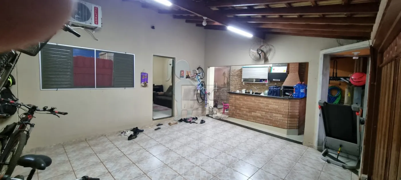 Comprar Casas / Padrão em Ribeirão Preto R$ 335.000,00 - Foto 1