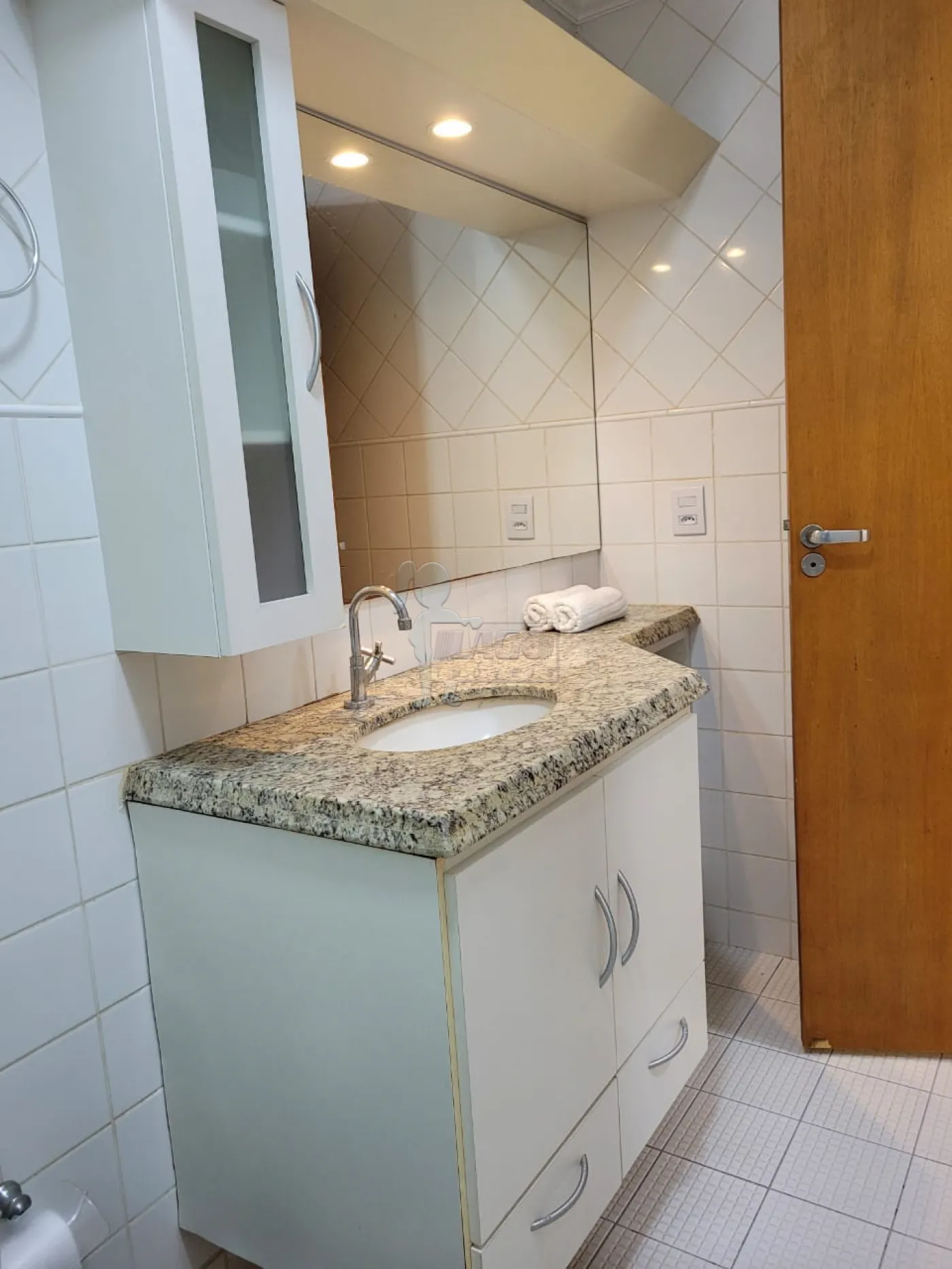 Alugar Apartamento / Padrão em Ribeirão Preto R$ 1.800,00 - Foto 17