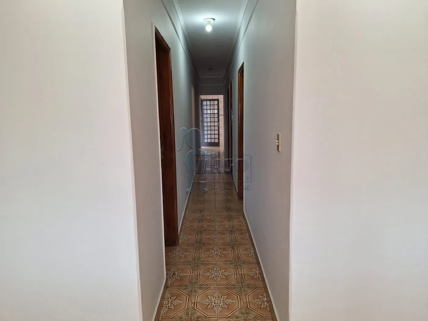 Alugar Casa / Padrão em Ribeirão Preto R$ 2.000,00 - Foto 2