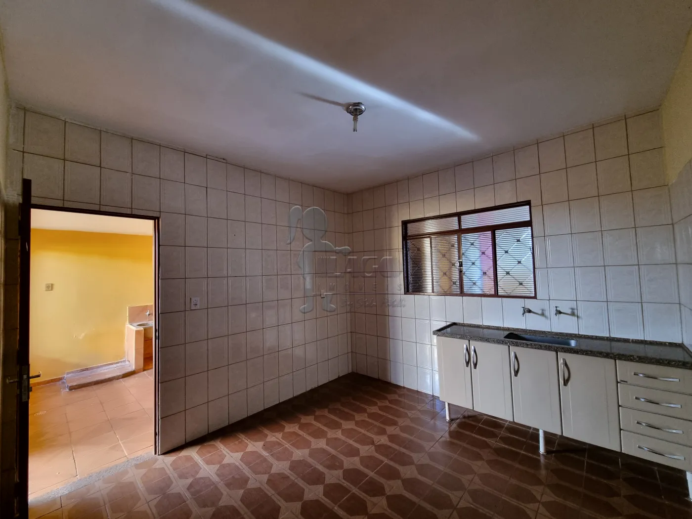 Alugar Casa / Padrão em Ribeirão Preto R$ 1.650,00 - Foto 15