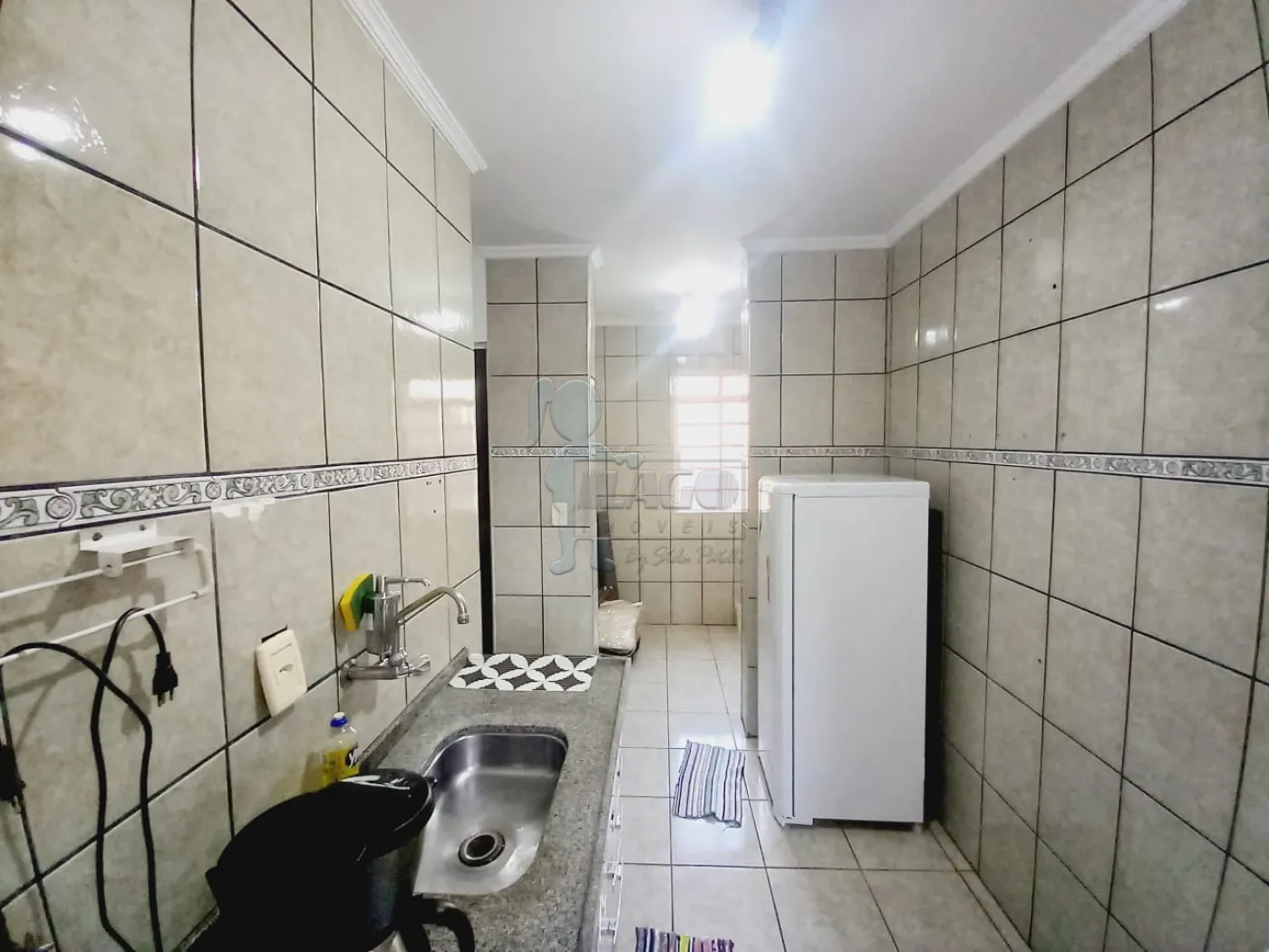 Alugar Apartamento / Padrão em Ribeirão Preto R$ 1.100,00 - Foto 5