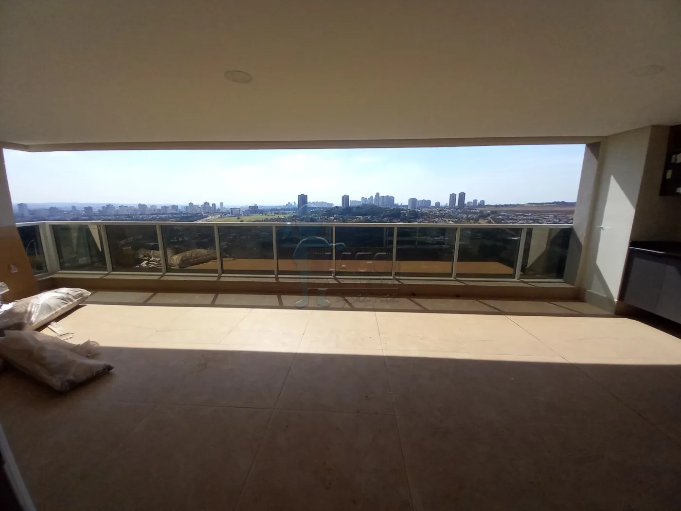 Alugar Apartamento / Padrão em Ribeirão Preto R$ 10.000,00 - Foto 2