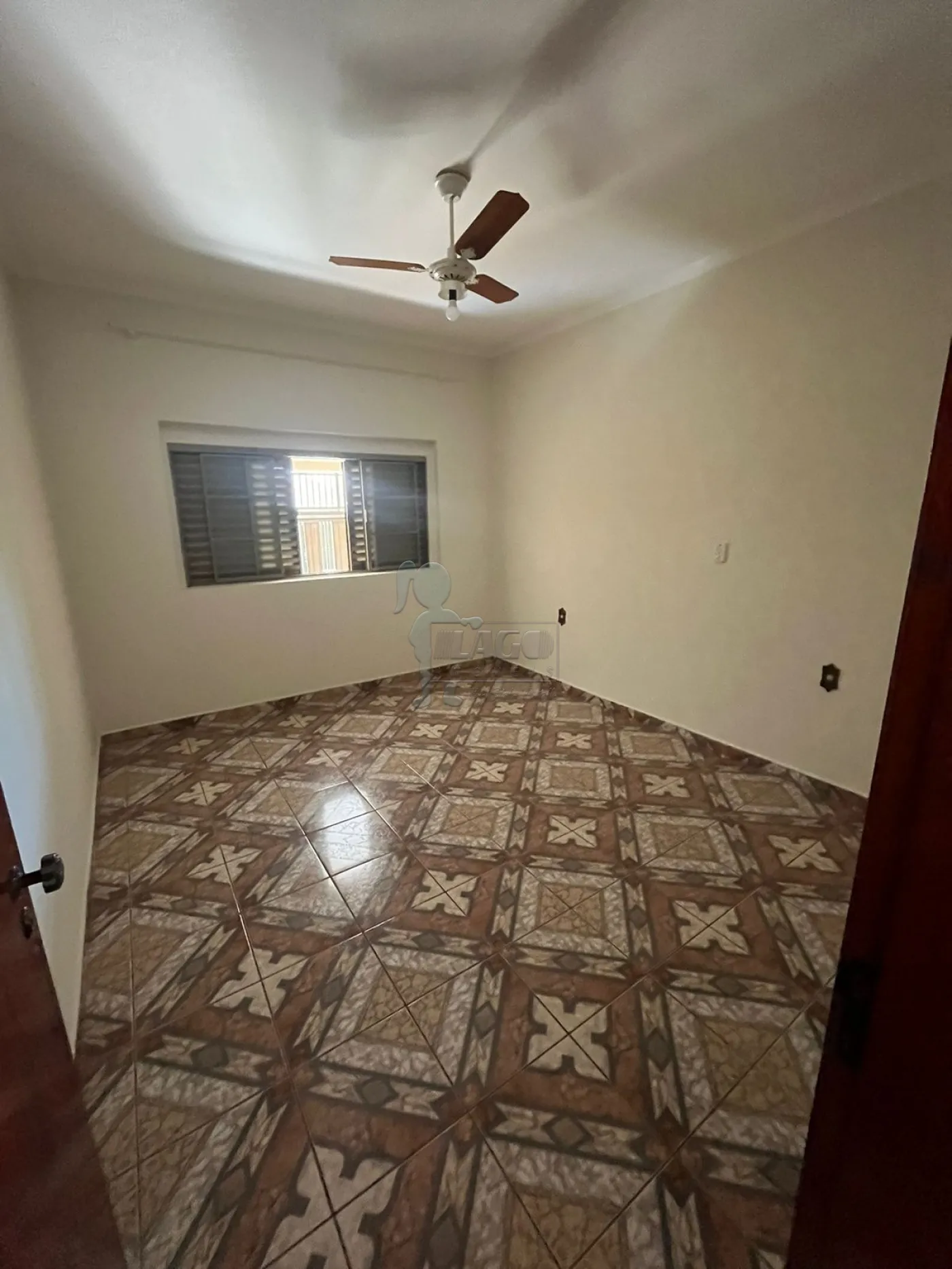 Comprar Casa / Padrão em Ribeirão Preto R$ 285.000,00 - Foto 5