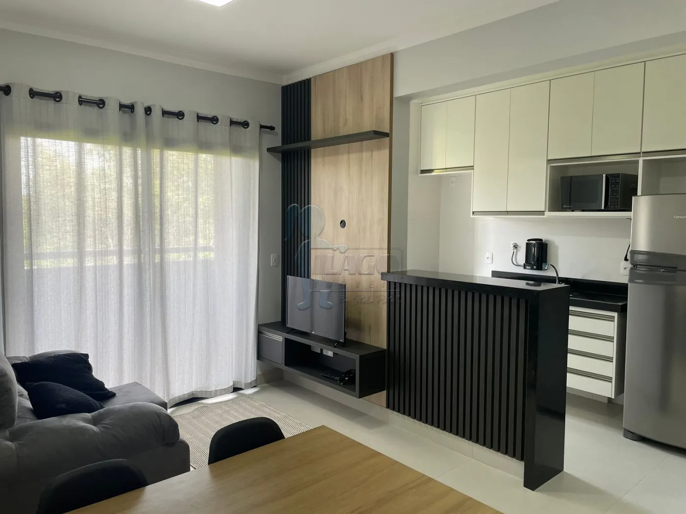 Alugar Apartamento / Padrão em Ribeirão Preto R$ 2.500,00 - Foto 1