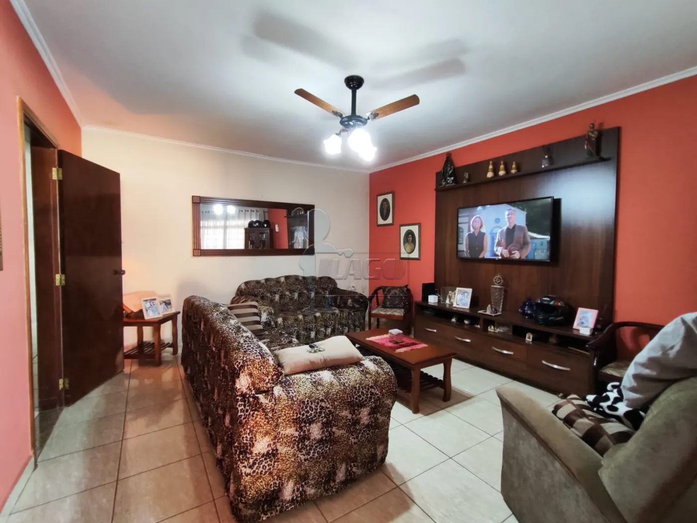 Comprar Casa / Padrão em Ribeirão Preto R$ 465.000,00 - Foto 1