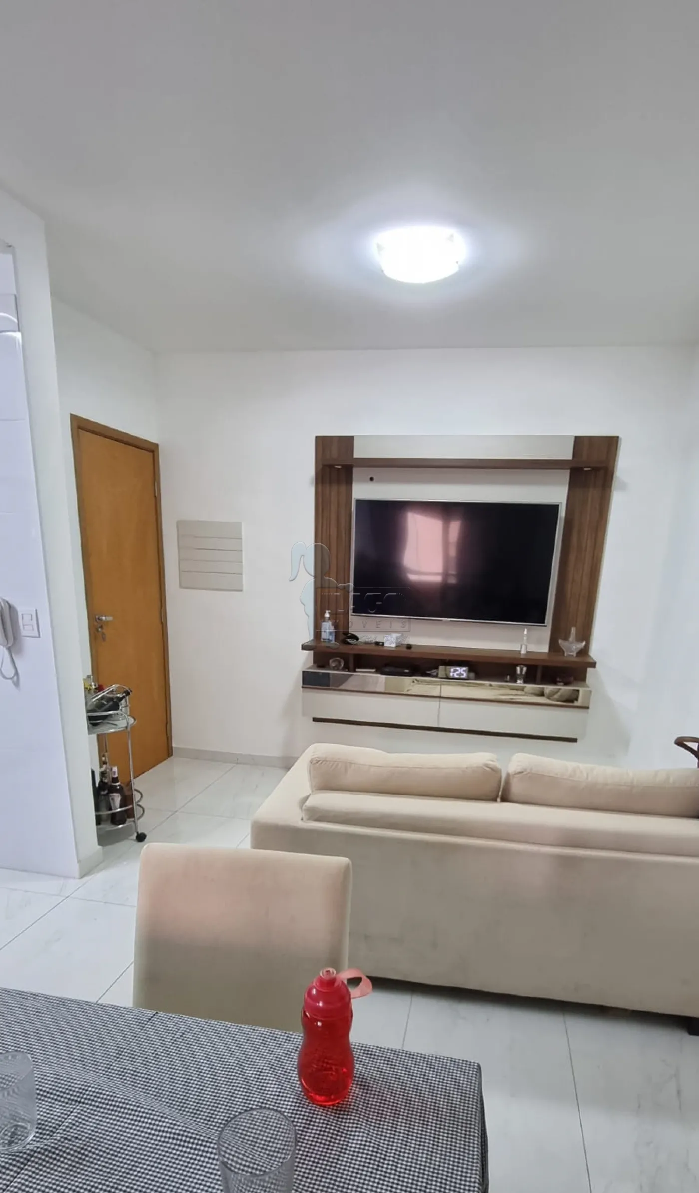 Comprar Apartamento / Padrão em Ribeirão Preto R$ 400.000,00 - Foto 1