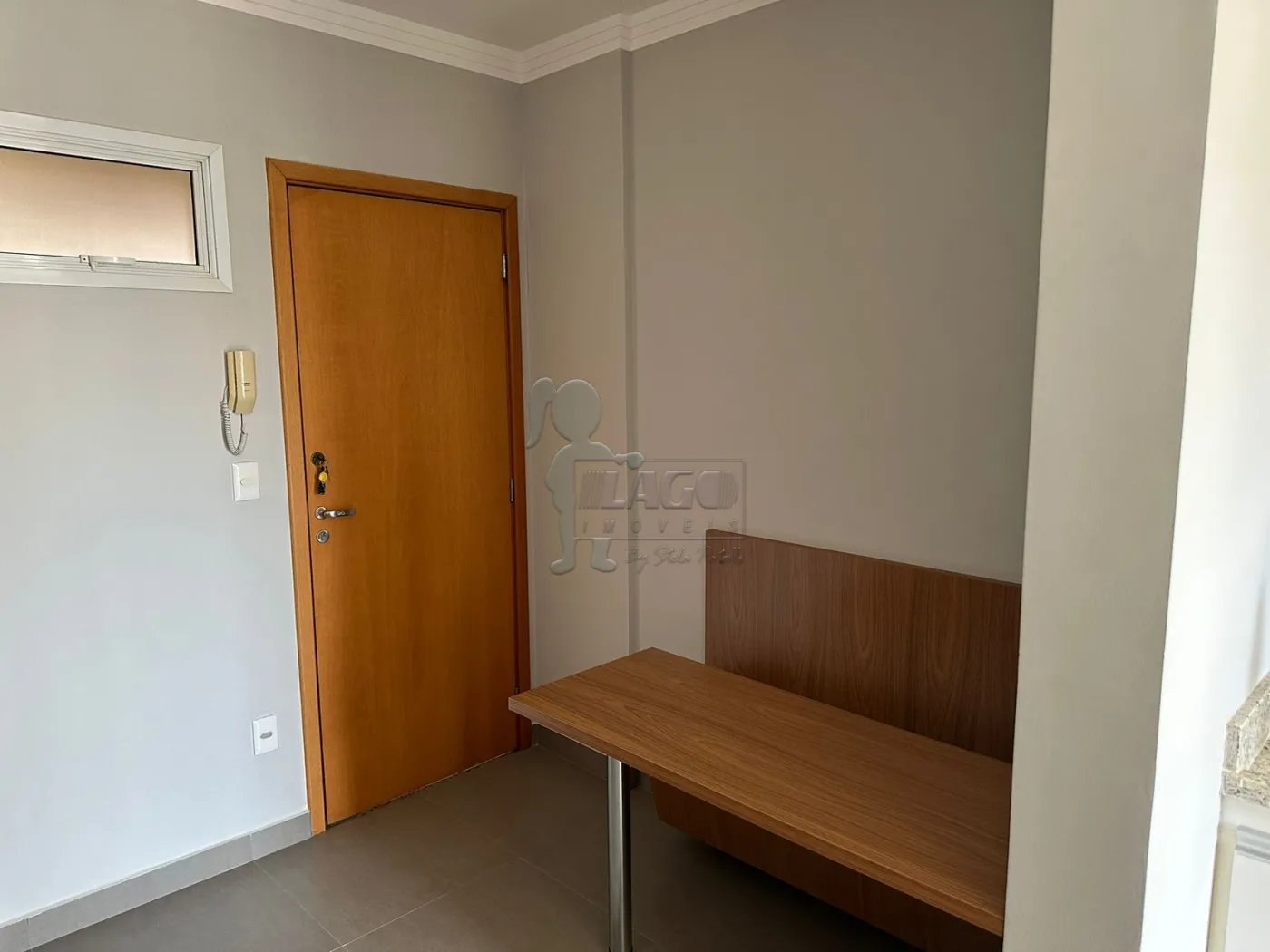 Alugar Apartamento / Padrão em Ribeirão Preto R$ 1.800,00 - Foto 3