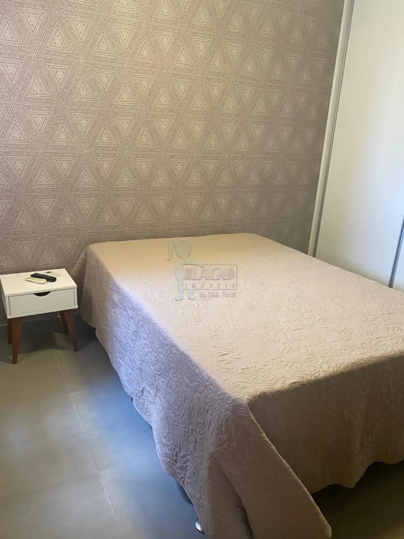 Alugar Apartamento / Padrão em Ribeirão Preto R$ 1.800,00 - Foto 12