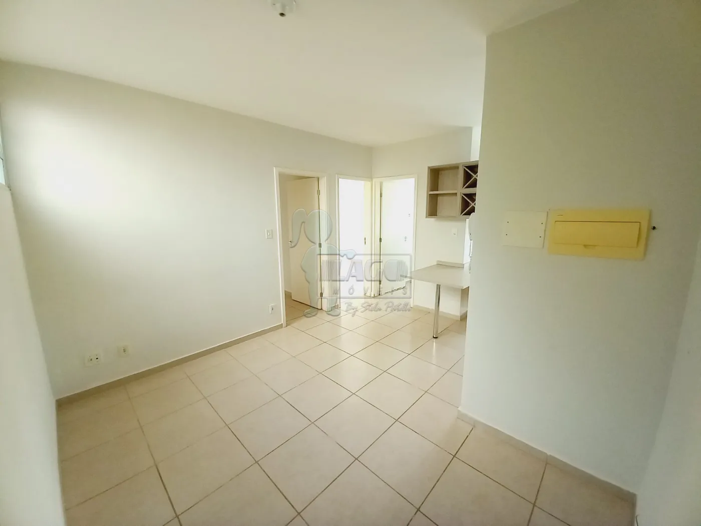 Alugar Apartamento / Padrão em Ribeirão Preto R$ 750,00 - Foto 1