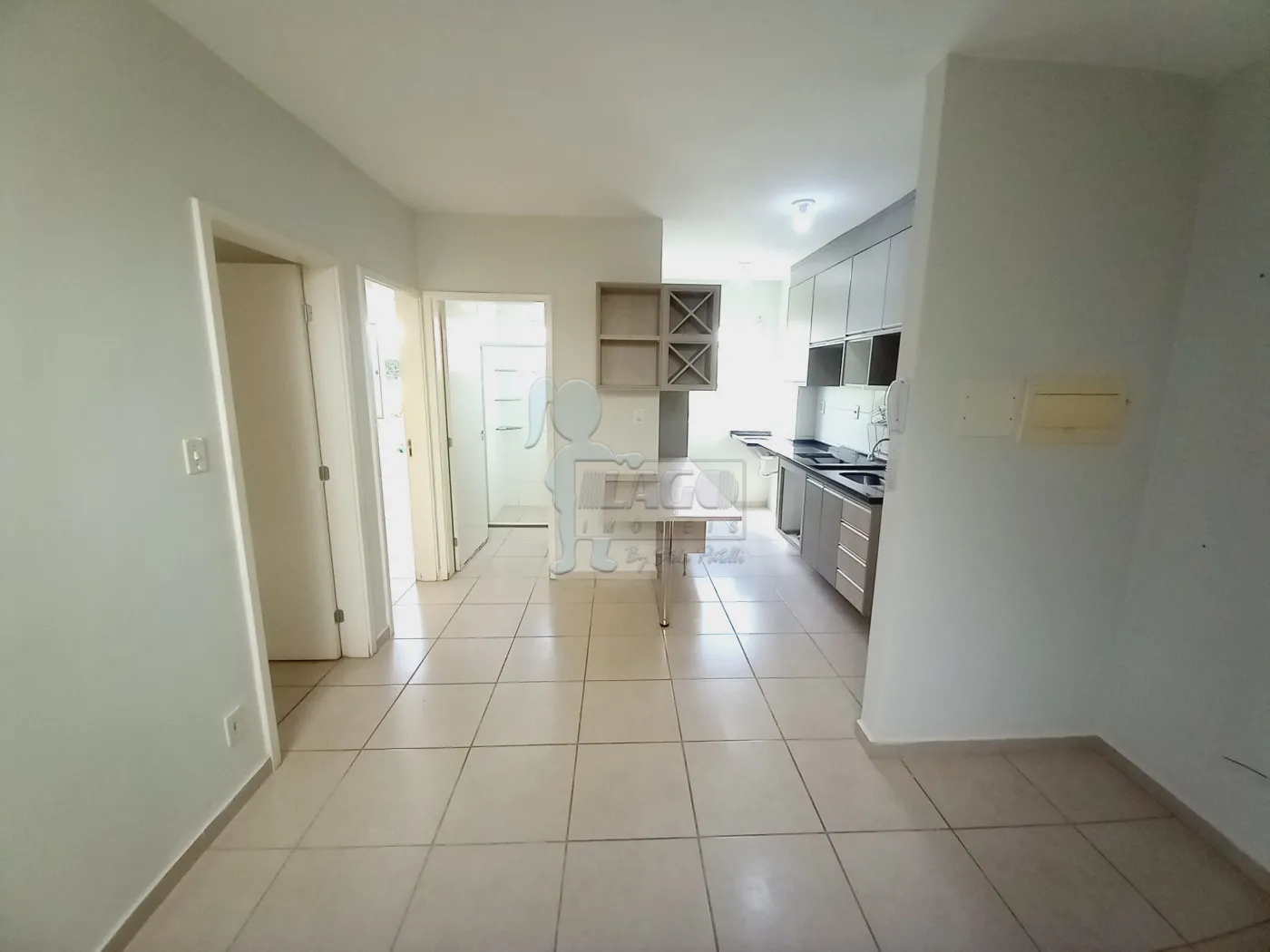 Alugar Apartamento / Padrão em Ribeirão Preto R$ 750,00 - Foto 2