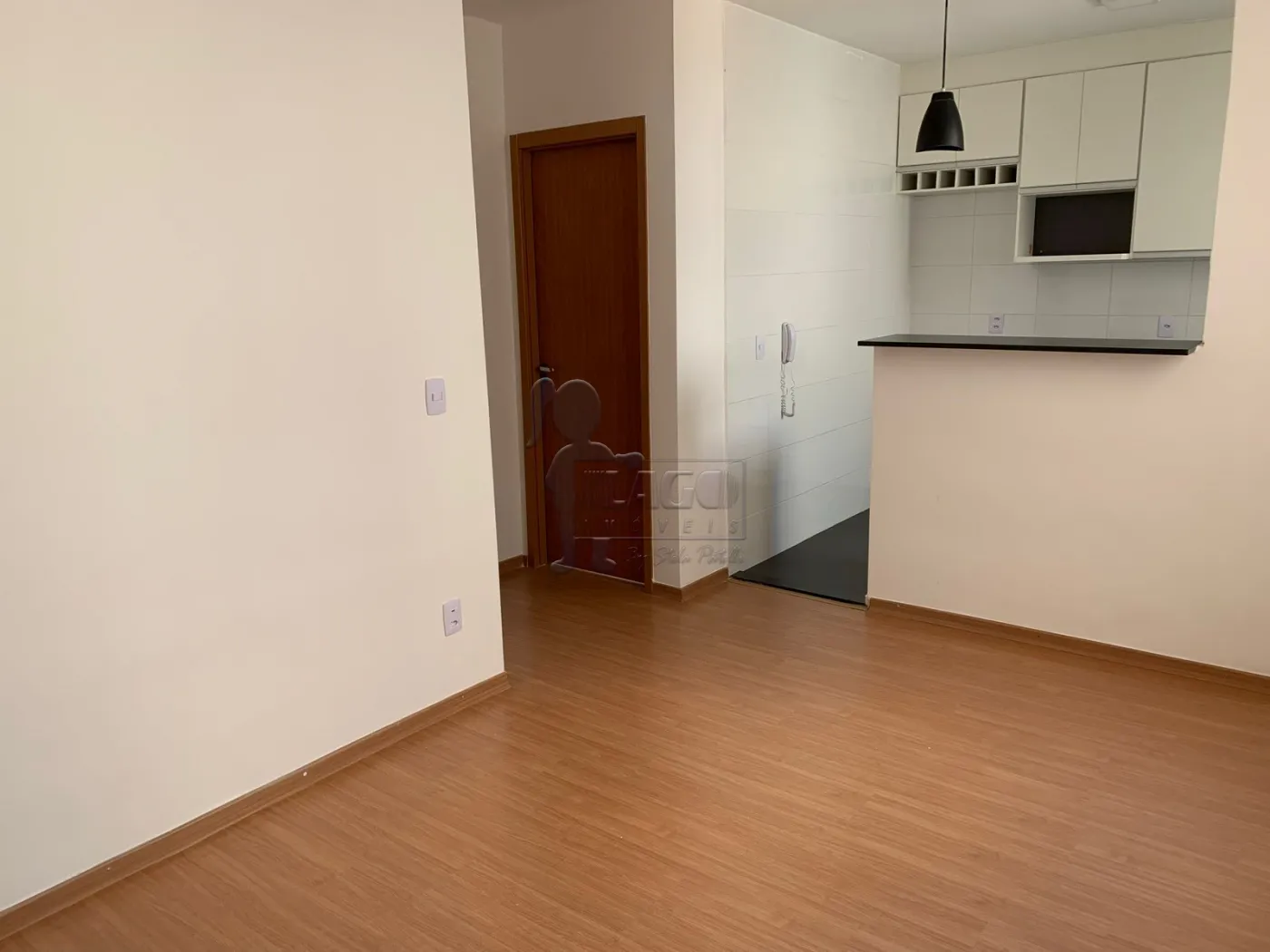 Alugar Apartamento / Padrão em Ribeirão Preto R$ 1.100,00 - Foto 2