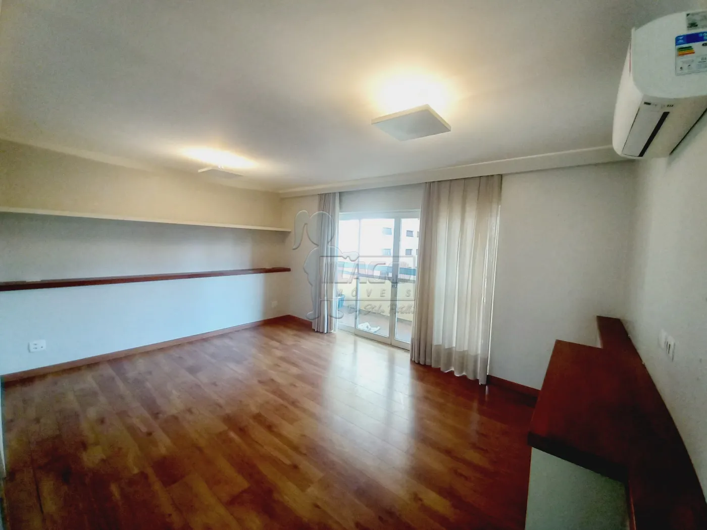 Alugar Apartamento / Padrão em Ribeirão Preto R$ 2.000,00 - Foto 1