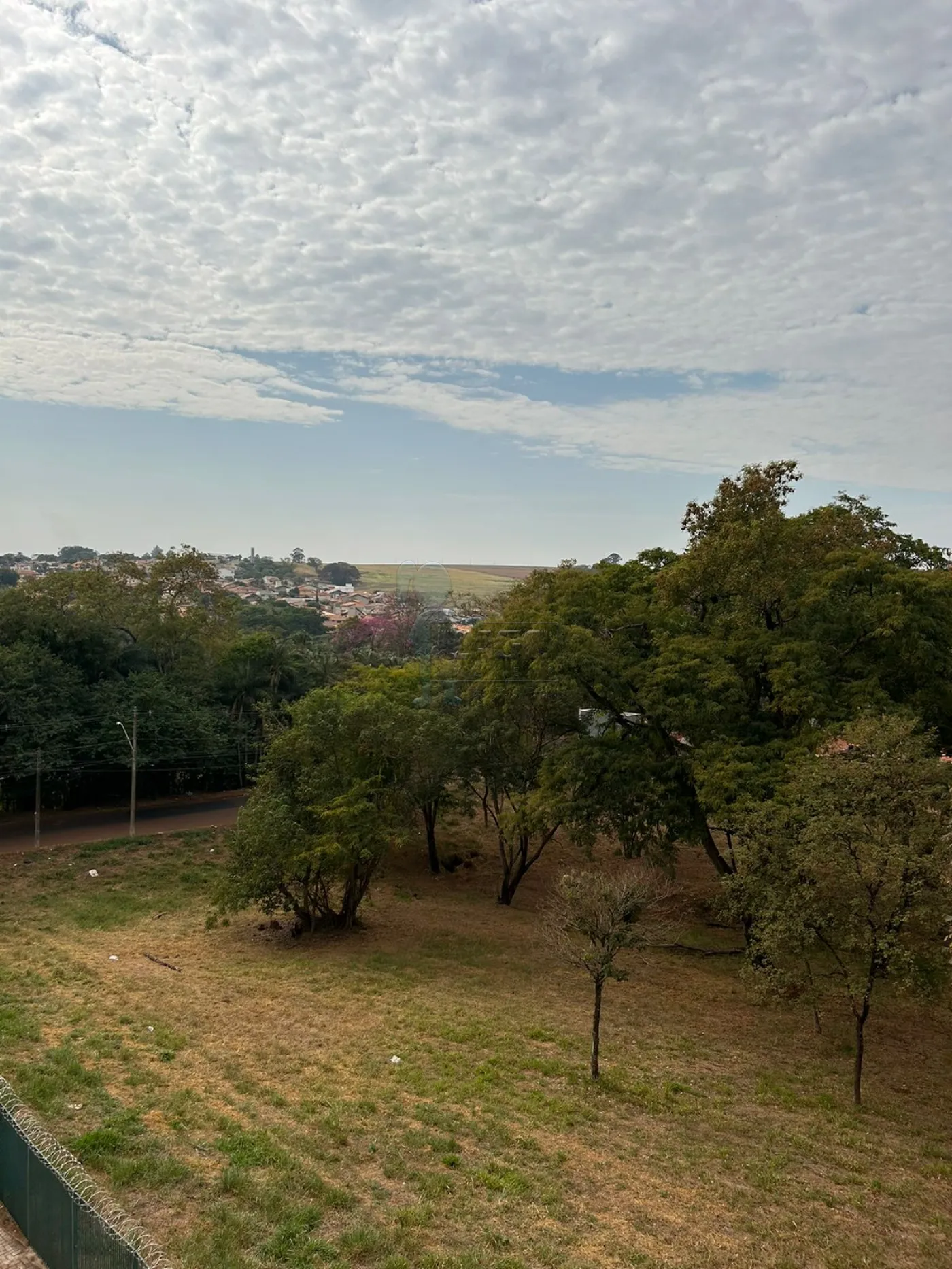 Alugar Apartamento / Padrão em Bonfim Paulista R$ 1.100,00 - Foto 6