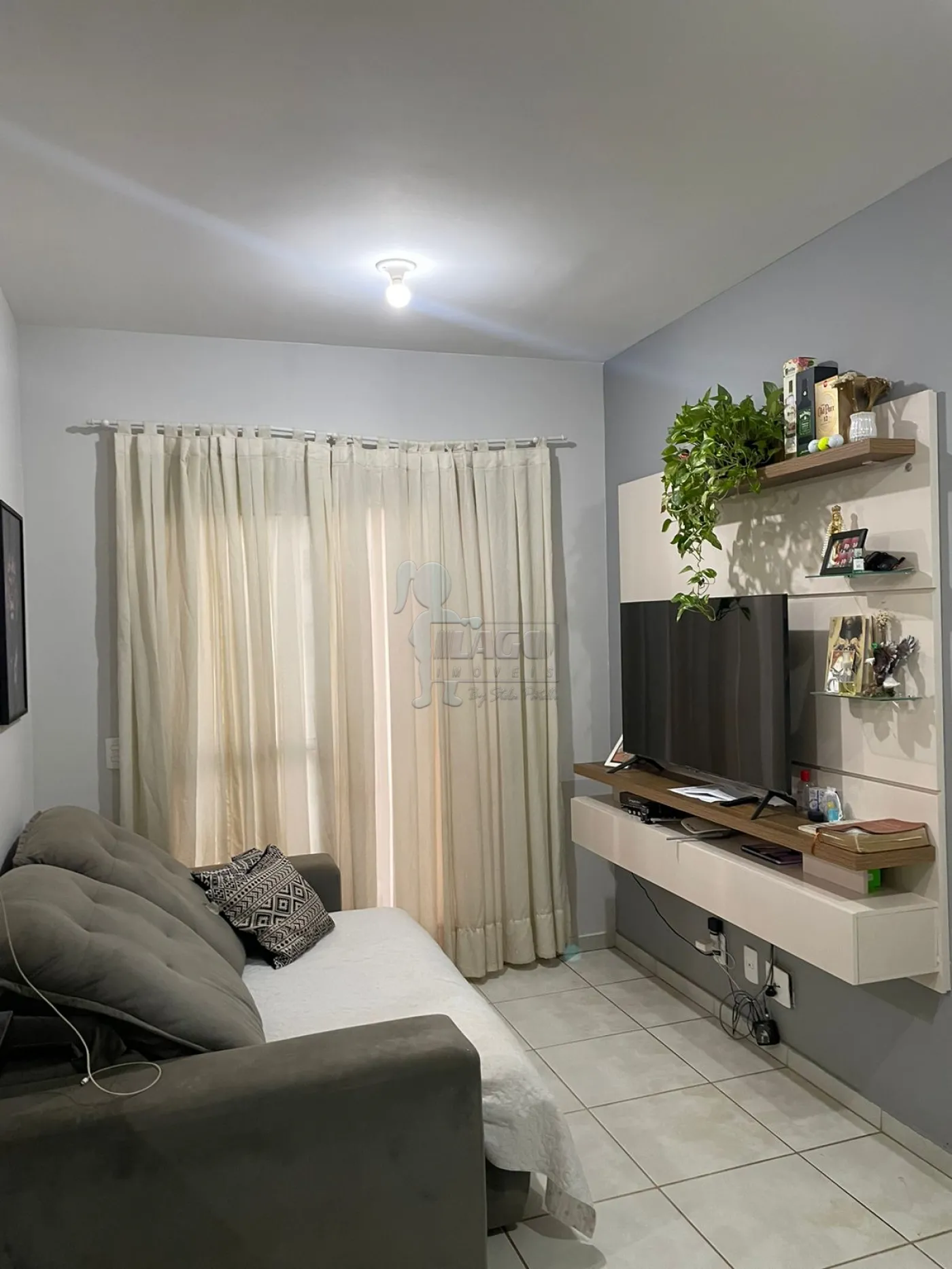 Comprar Apartamento / Padrão em Ribeirão Preto R$ 260.000,00 - Foto 2