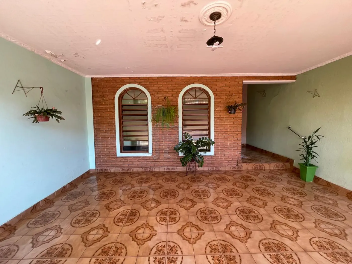 Comprar Casa / Padrão em Ribeirão Preto R$ 300.000,00 - Foto 2