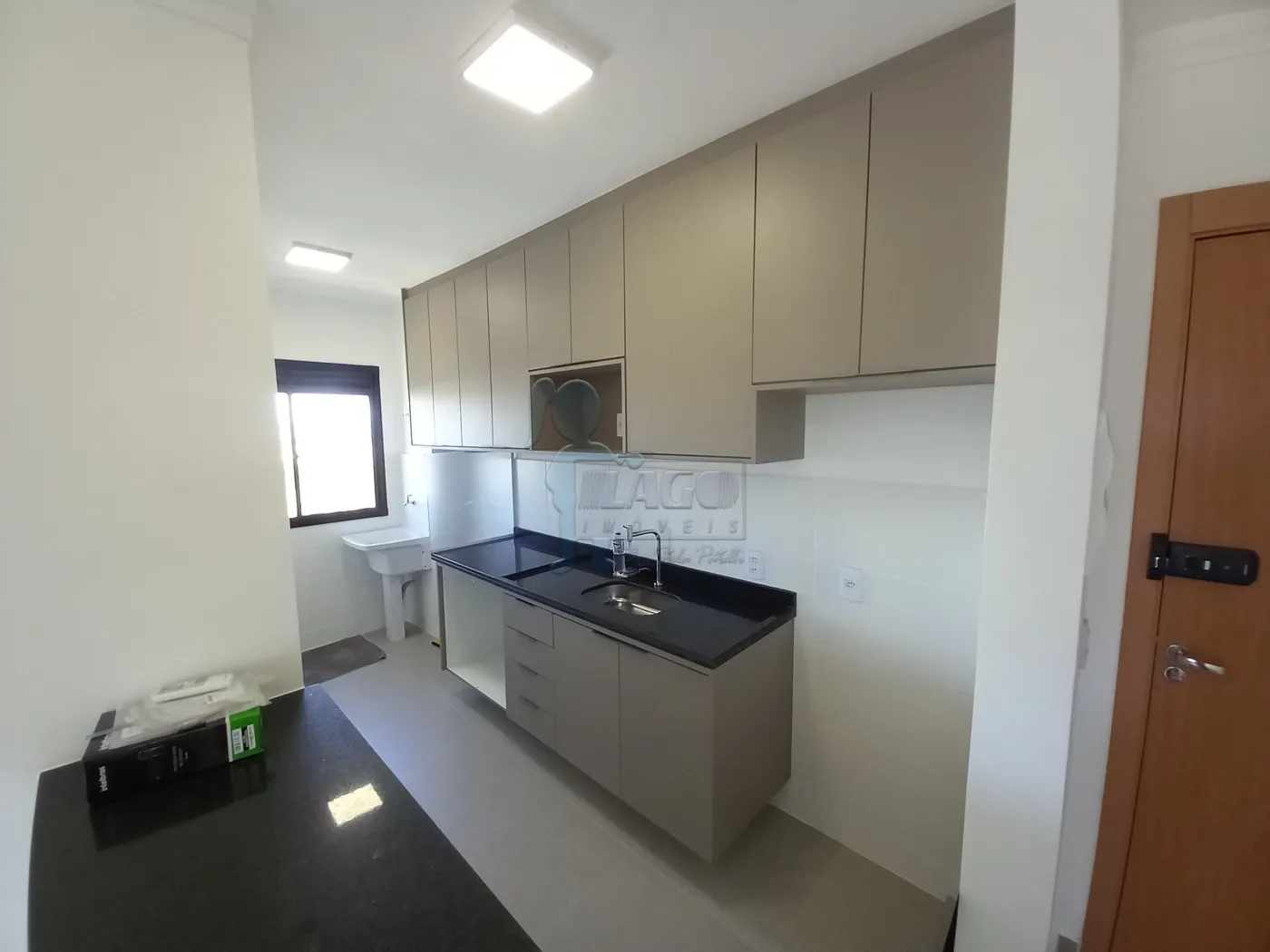 Alugar Apartamento / Padrão em Ribeirão Preto R$ 2.300,00 - Foto 4