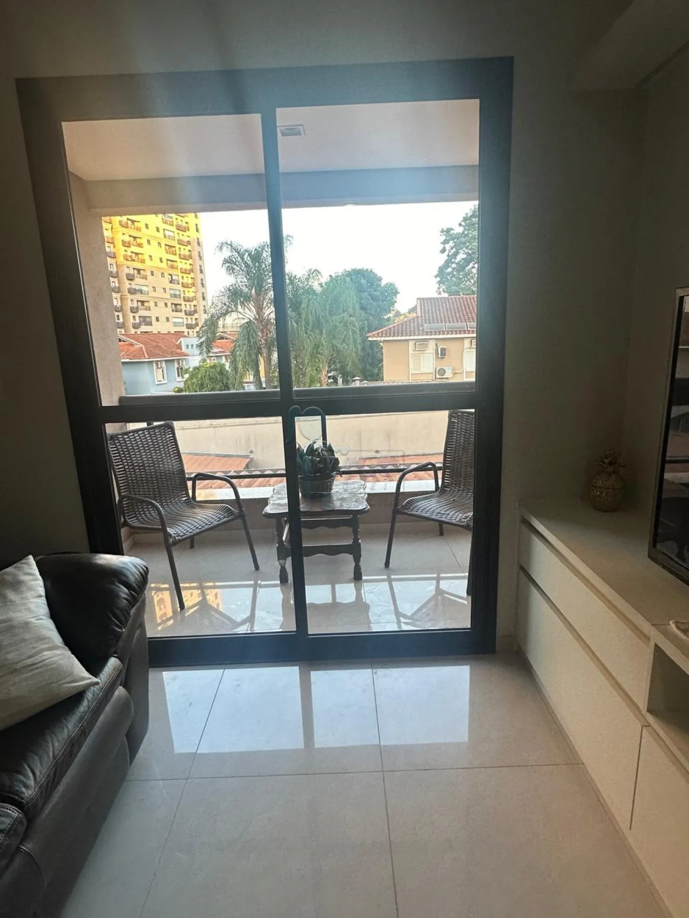 Alugar Apartamento / Padrão em Ribeirão Preto R$ 2.000,00 - Foto 4