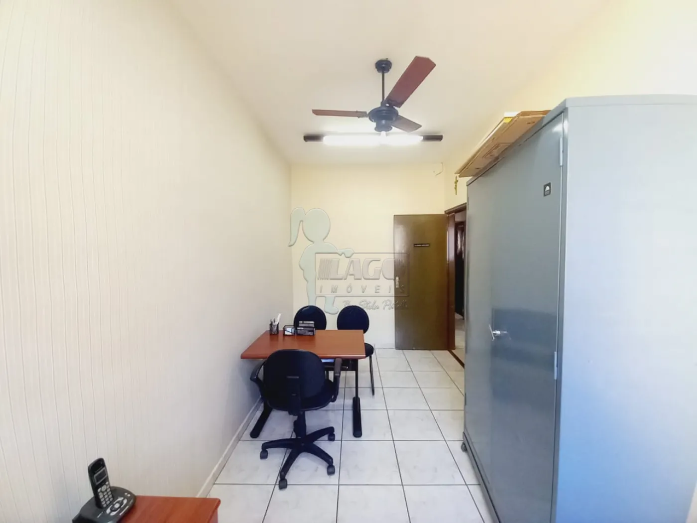 Alugar Comercial padrão / Casa comercial em Ribeirão Preto R$ 900,00 - Foto 1