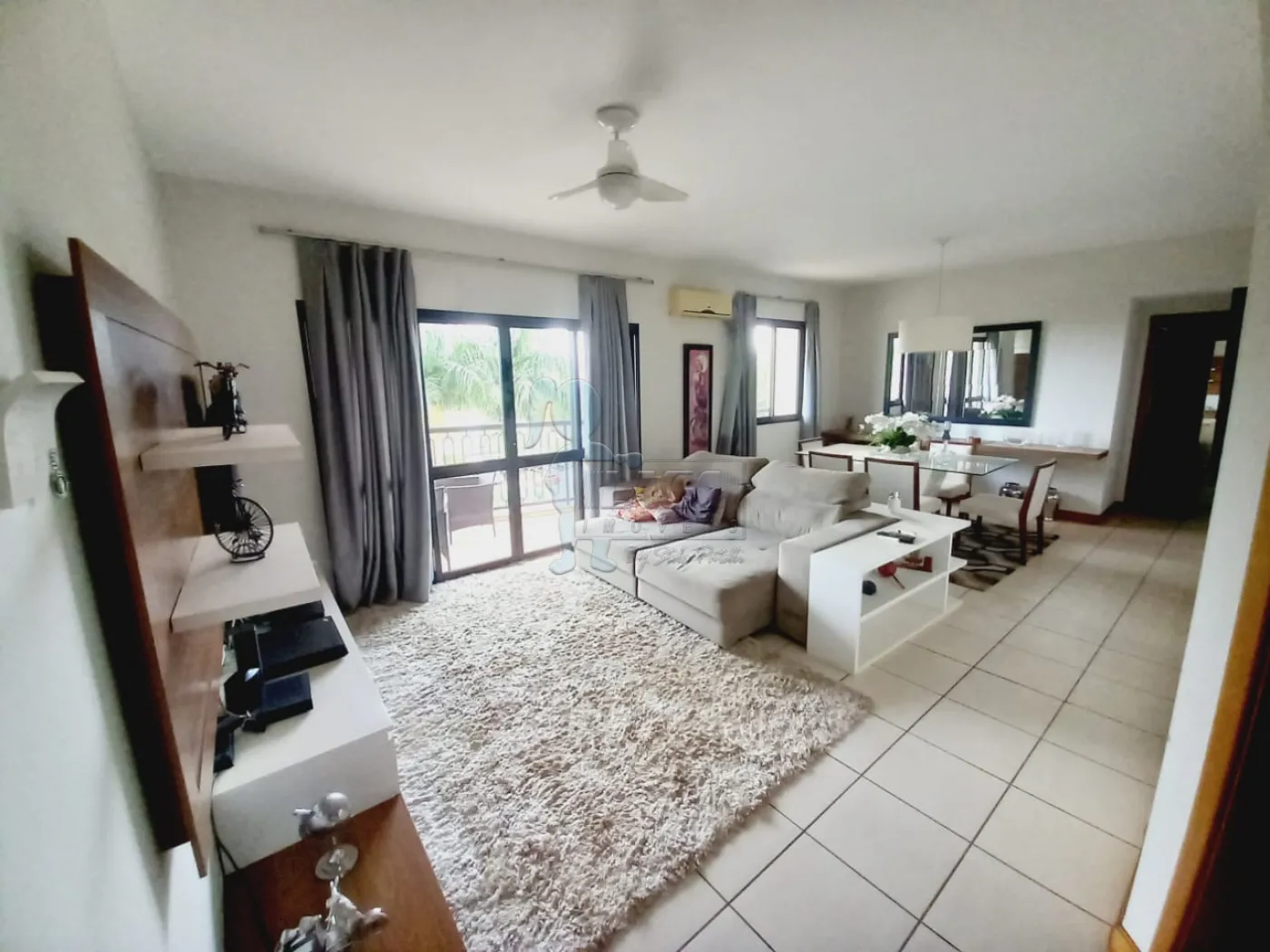 Alugar Apartamento / Padrão em Ribeirão Preto R$ 4.000,00 - Foto 1