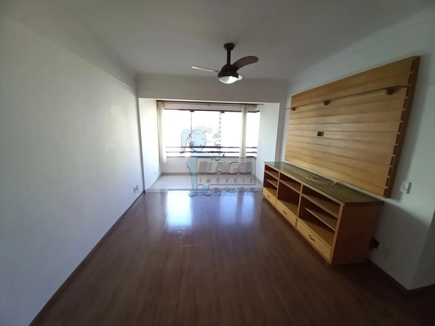 Alugar Apartamento / Padrão em Ribeirão Preto R$ 2.200,00 - Foto 1