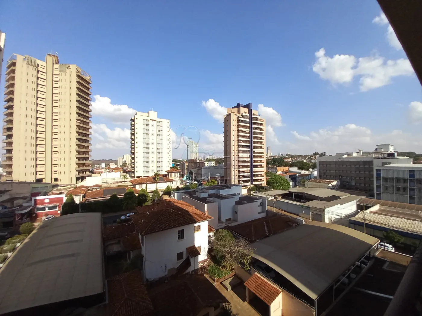 Alugar Apartamento / Padrão em Ribeirão Preto R$ 2.200,00 - Foto 3