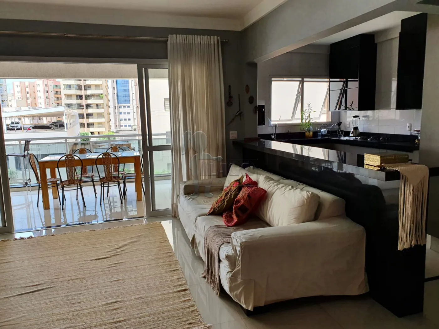 Comprar Apartamento / Padrão em Ribeirão Preto R$ 970.000,00 - Foto 4