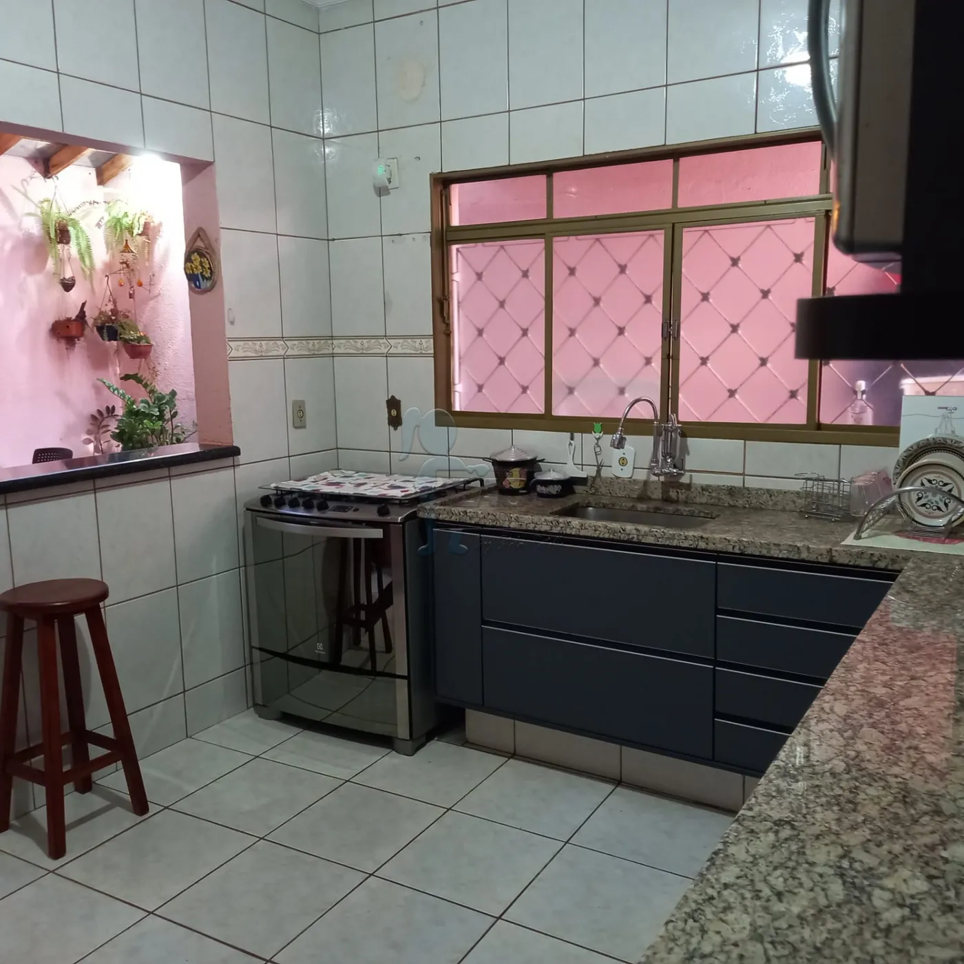 Comprar Casa / Padrão em Ribeirão Preto R$ 320.000,00 - Foto 4