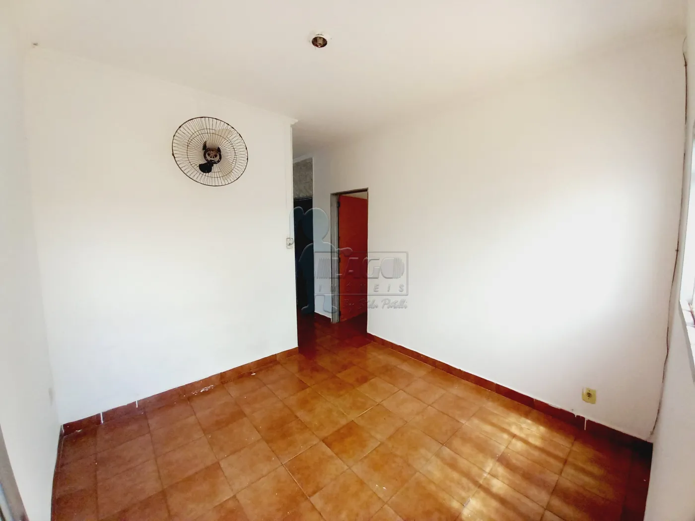 Alugar Casa / Padrão em Ribeirão Preto R$ 1.500,00 - Foto 9