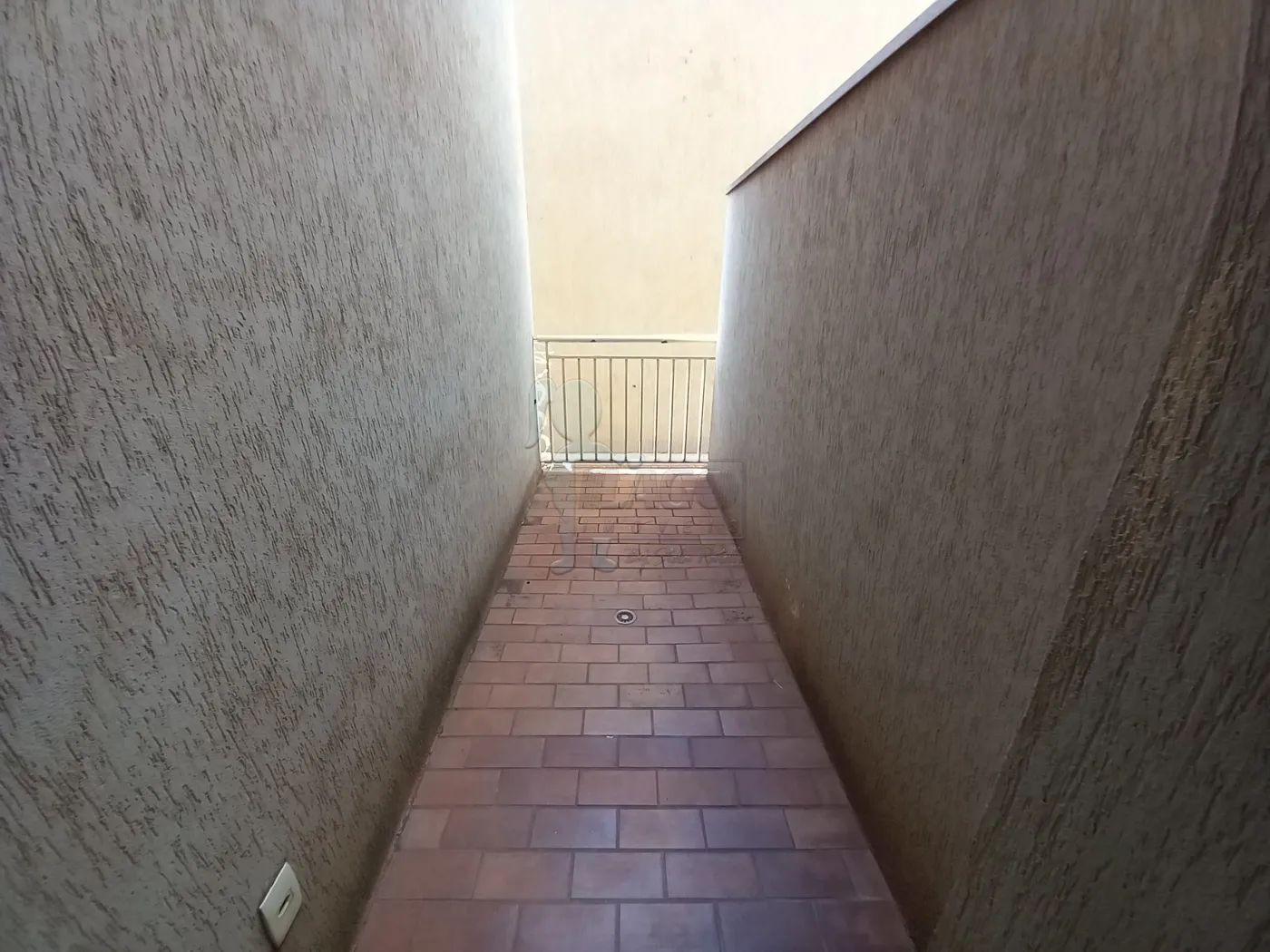 Comprar Apartamento / Padrão em Ribeirão Preto R$ 200.000,00 - Foto 4