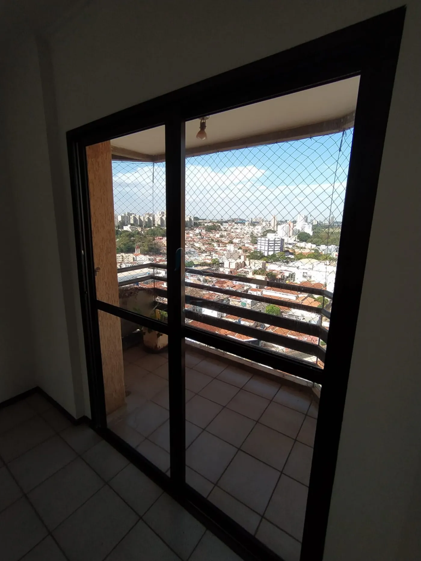 Comprar Apartamento / Padrão em Ribeirão Preto R$ 380.000,00 - Foto 1