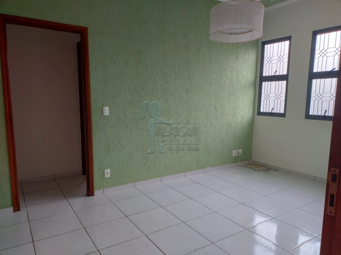 Comprar Casa / Padrão em Santa Rita do Passa Quatro R$ 490.000,00 - Foto 2