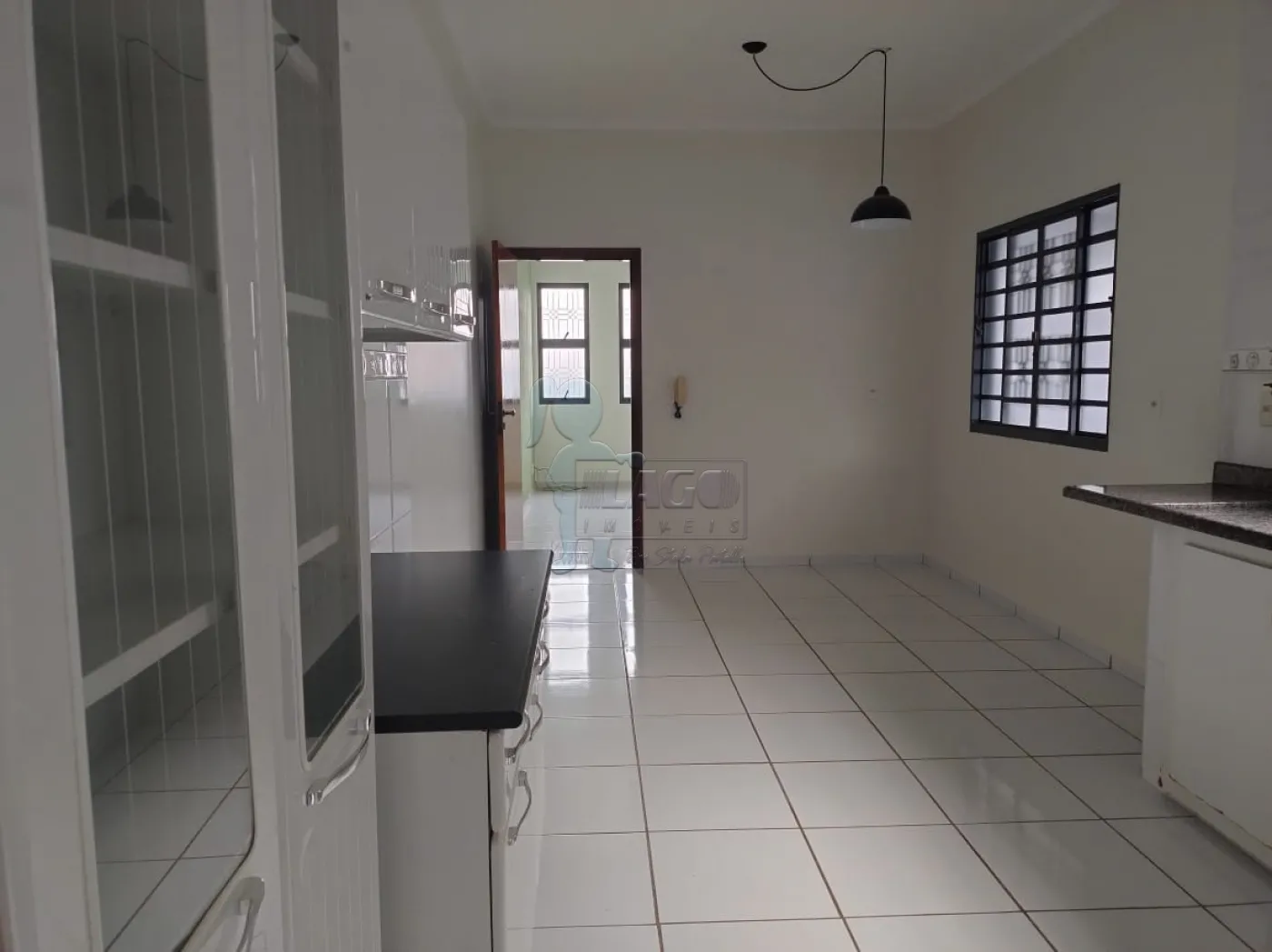 Comprar Casa / Padrão em Santa Rita do Passa Quatro R$ 490.000,00 - Foto 4