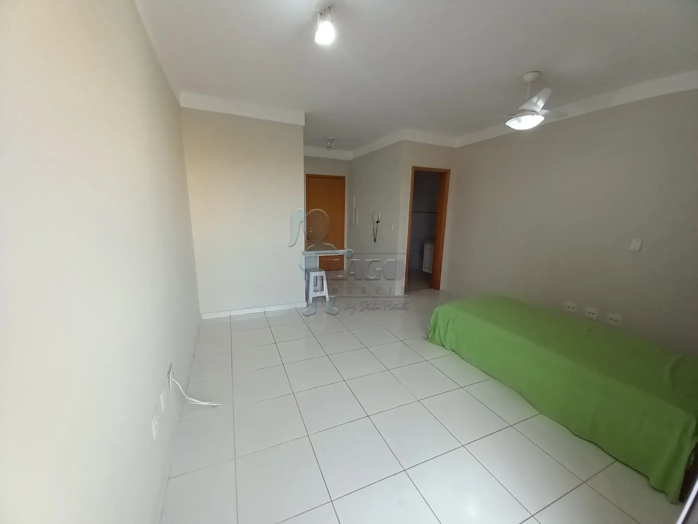 Alugar Apartamento / Padrão em Ribeirão Preto R$ 1.100,00 - Foto 3