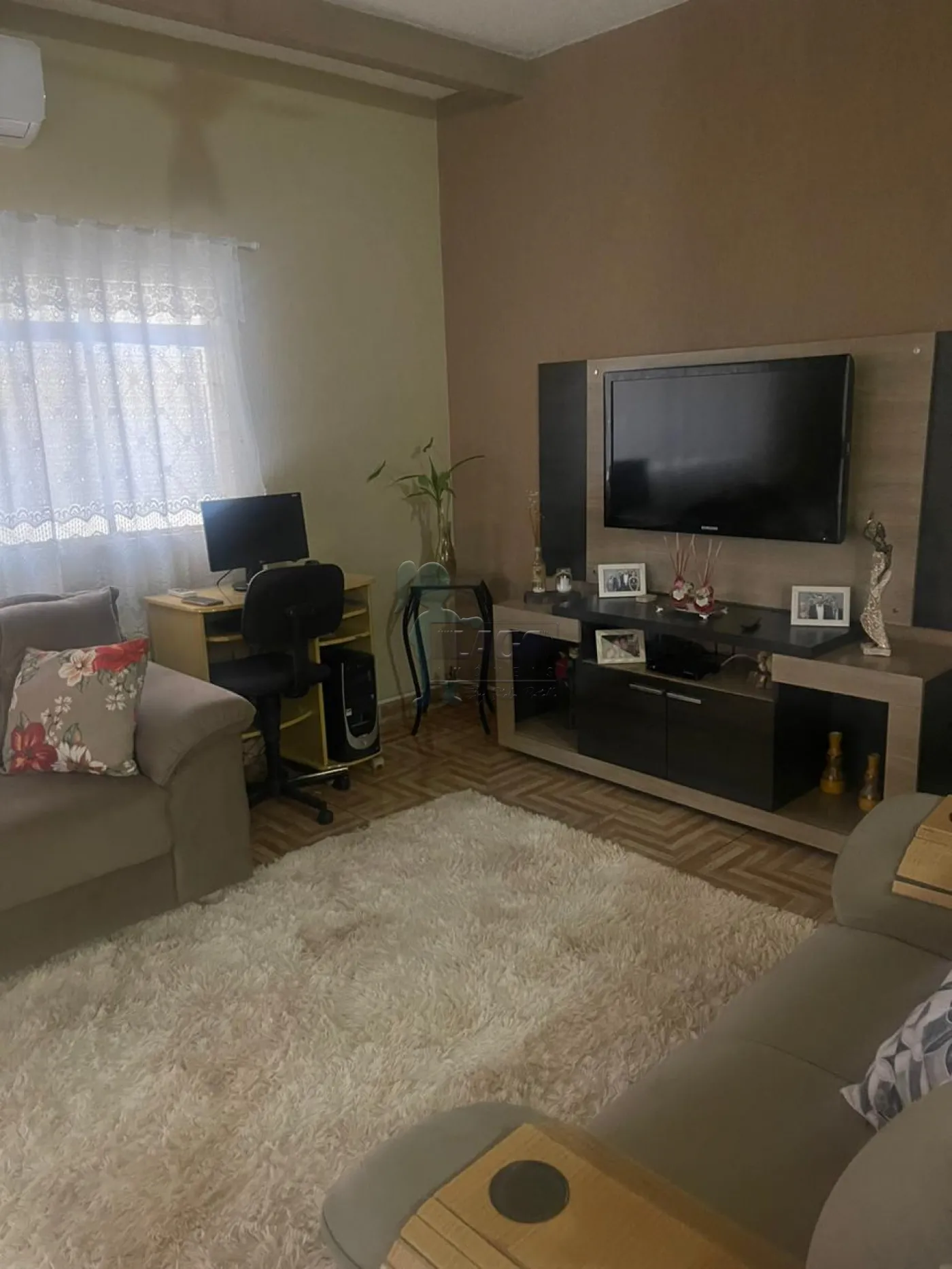 Comprar Casa / Padrão em Ribeirão Preto R$ 400.000,00 - Foto 2