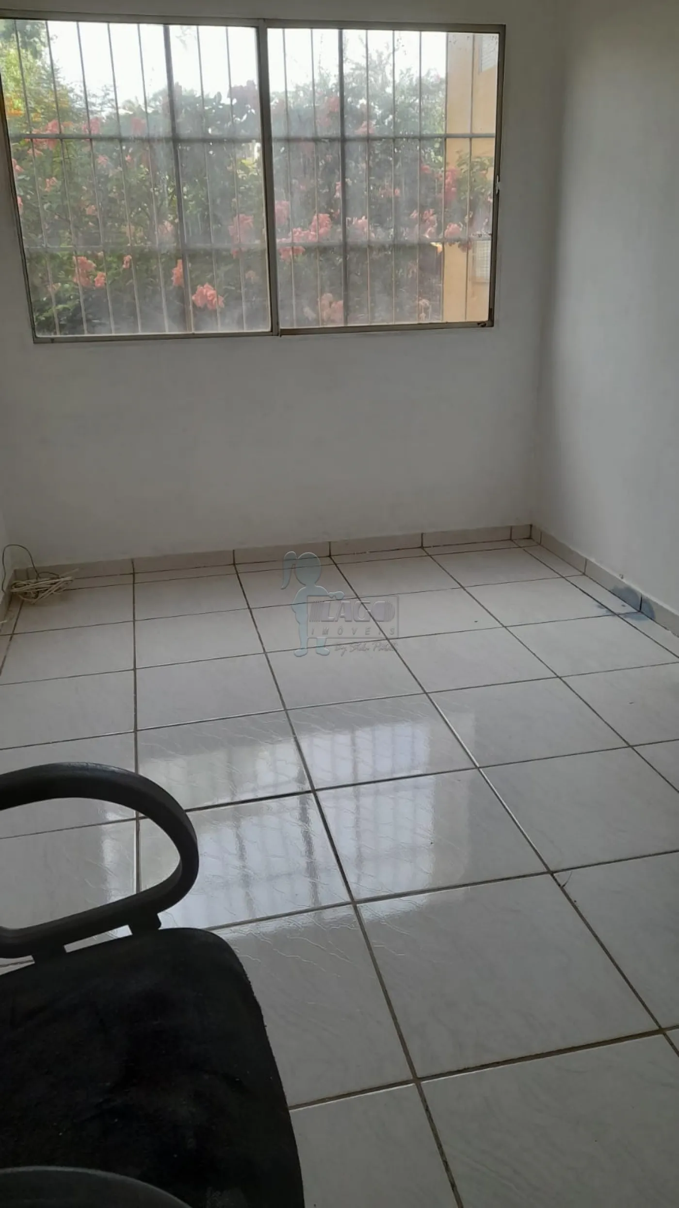 Comprar Apartamento / Padrão em Ribeirão Preto R$ 122.000,00 - Foto 2