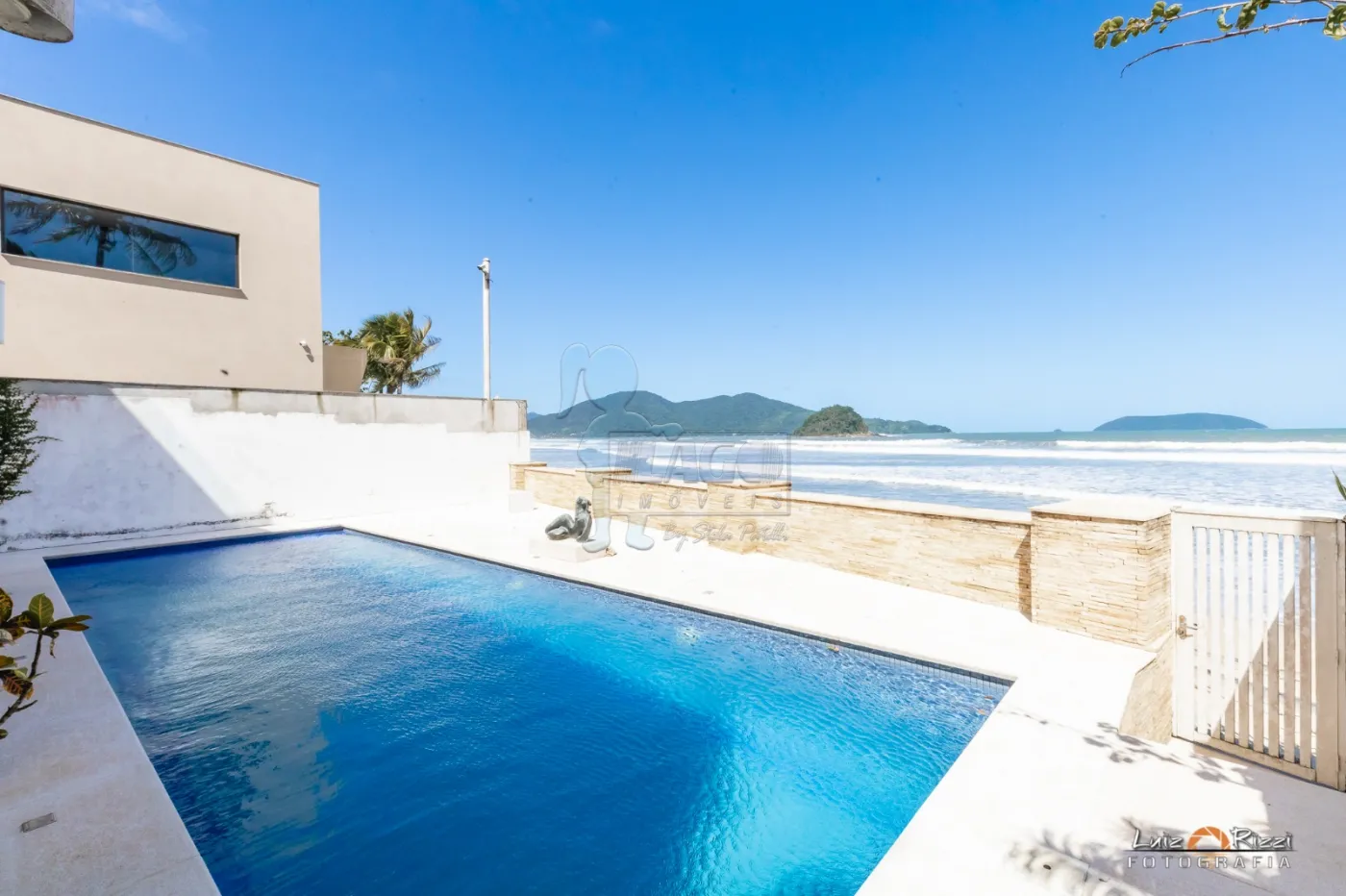 Comprar Casa / Padrão em Ubatuba R$ 4.600.000,00 - Foto 1