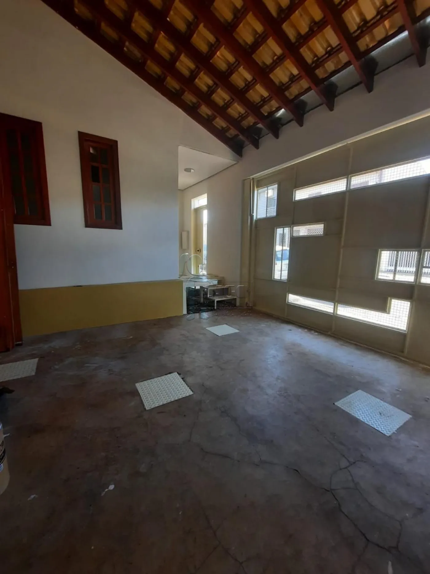 Comprar Casa / Padrão em Ribeirão Preto R$ 330.000,00 - Foto 1