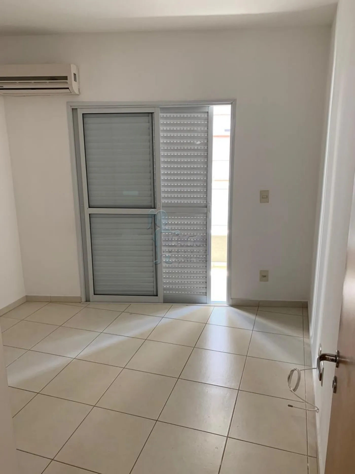 Alugar Apartamento / Padrão em Ribeirão Preto R$ 1.750,00 - Foto 5