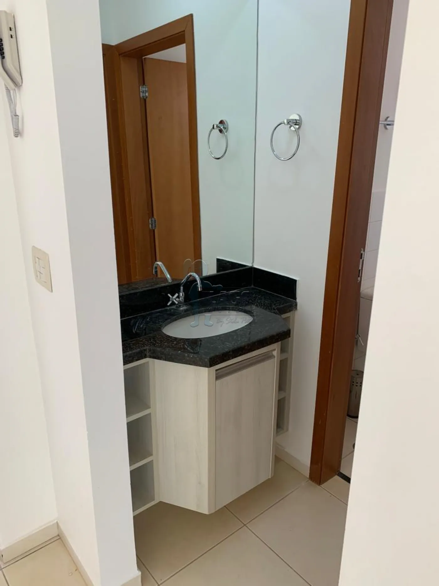 Alugar Apartamento / Padrão em Ribeirão Preto R$ 1.750,00 - Foto 7