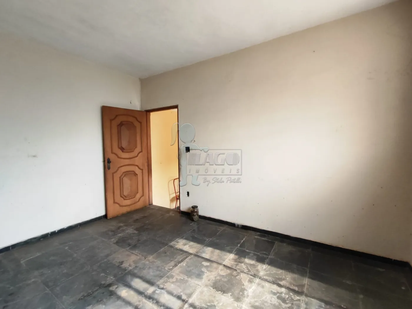 Comprar Casa / Padrão em Ribeirão Preto R$ 300.000,00 - Foto 1