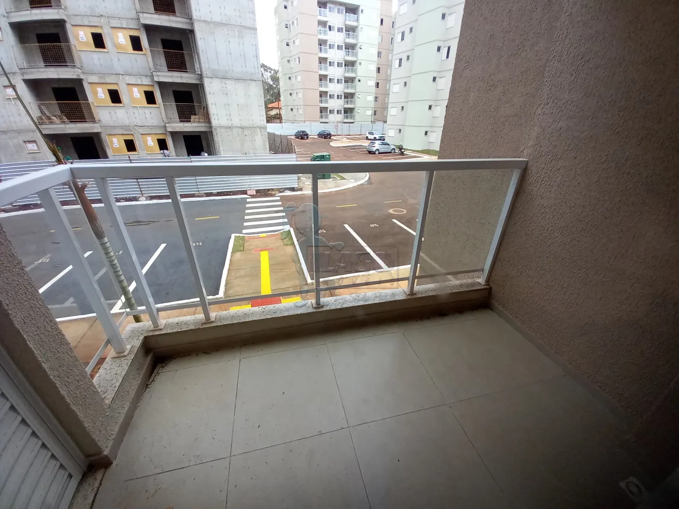 Alugar Apartamento / Padrão em Ribeirão Preto R$ 1.200,00 - Foto 2