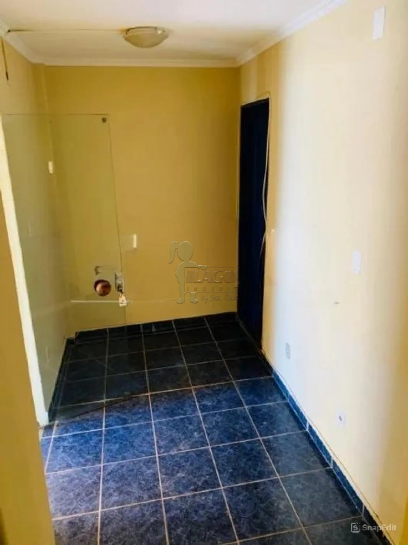 Alugar Casa / Padrão em Ribeirão Preto R$ 1.600,00 - Foto 3