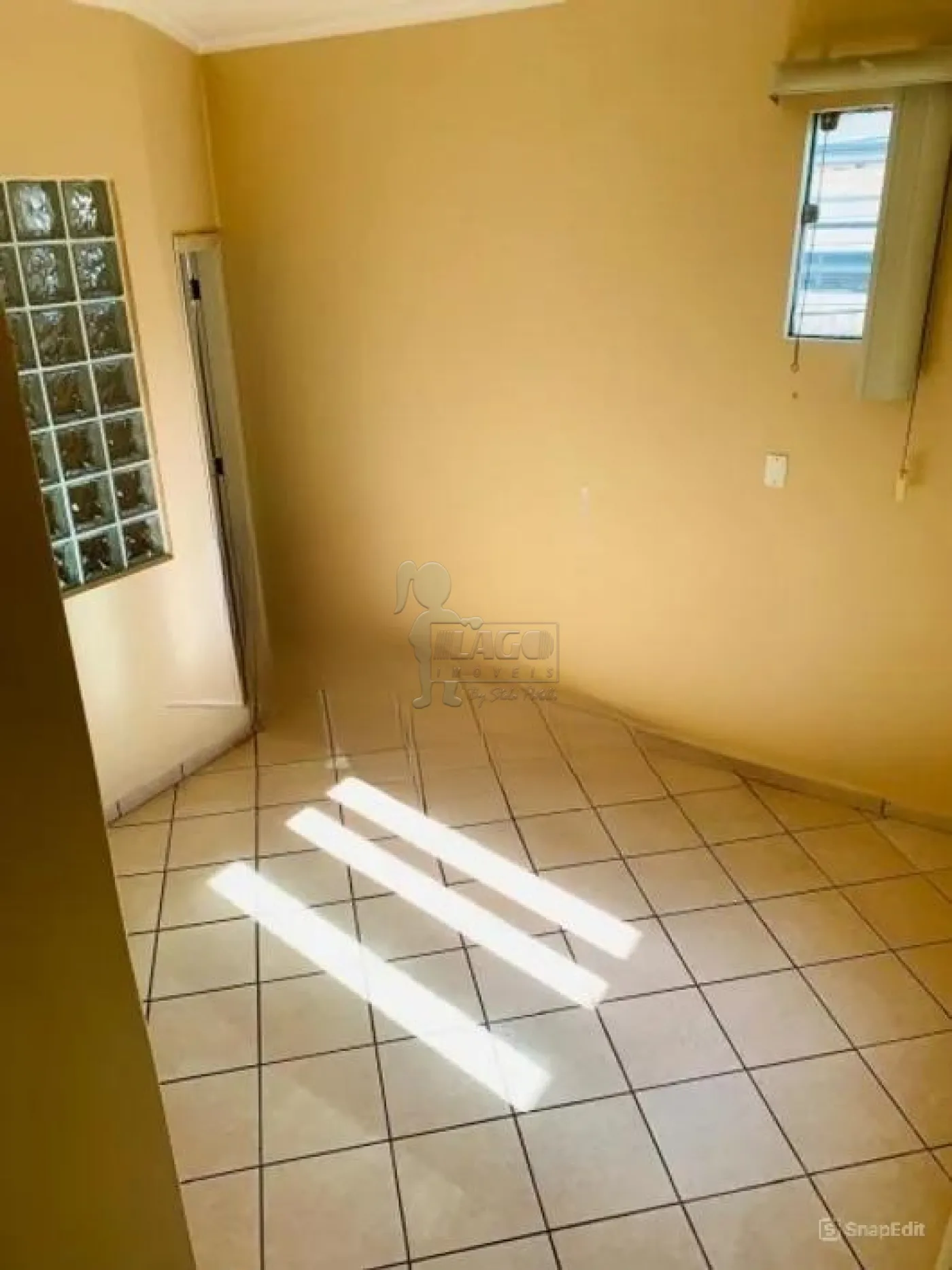 Alugar Casa / Padrão em Ribeirão Preto R$ 1.600,00 - Foto 7