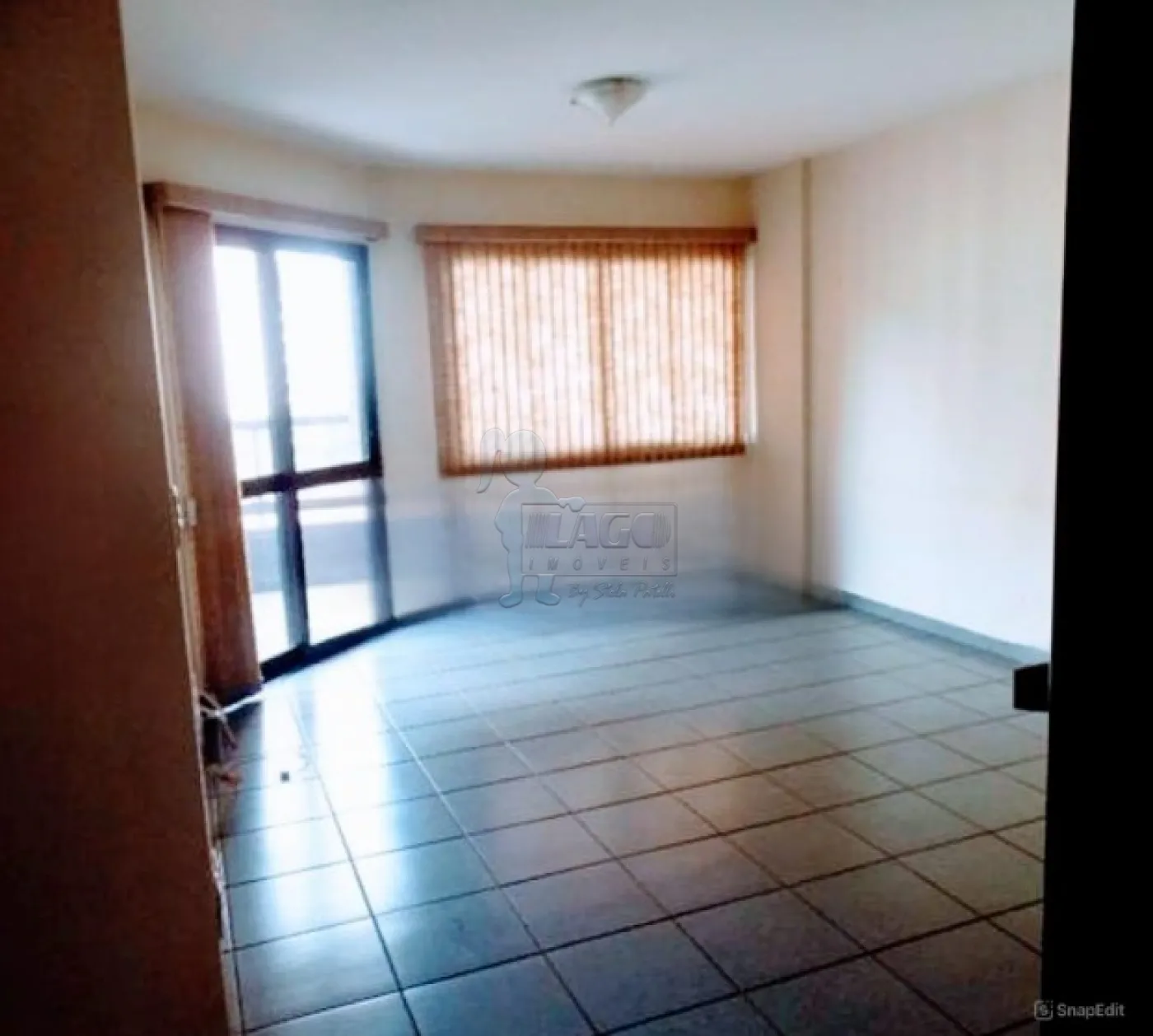 Alugar Apartamento / Padrão em Ribeirão Preto R$ 1.800,00 - Foto 1