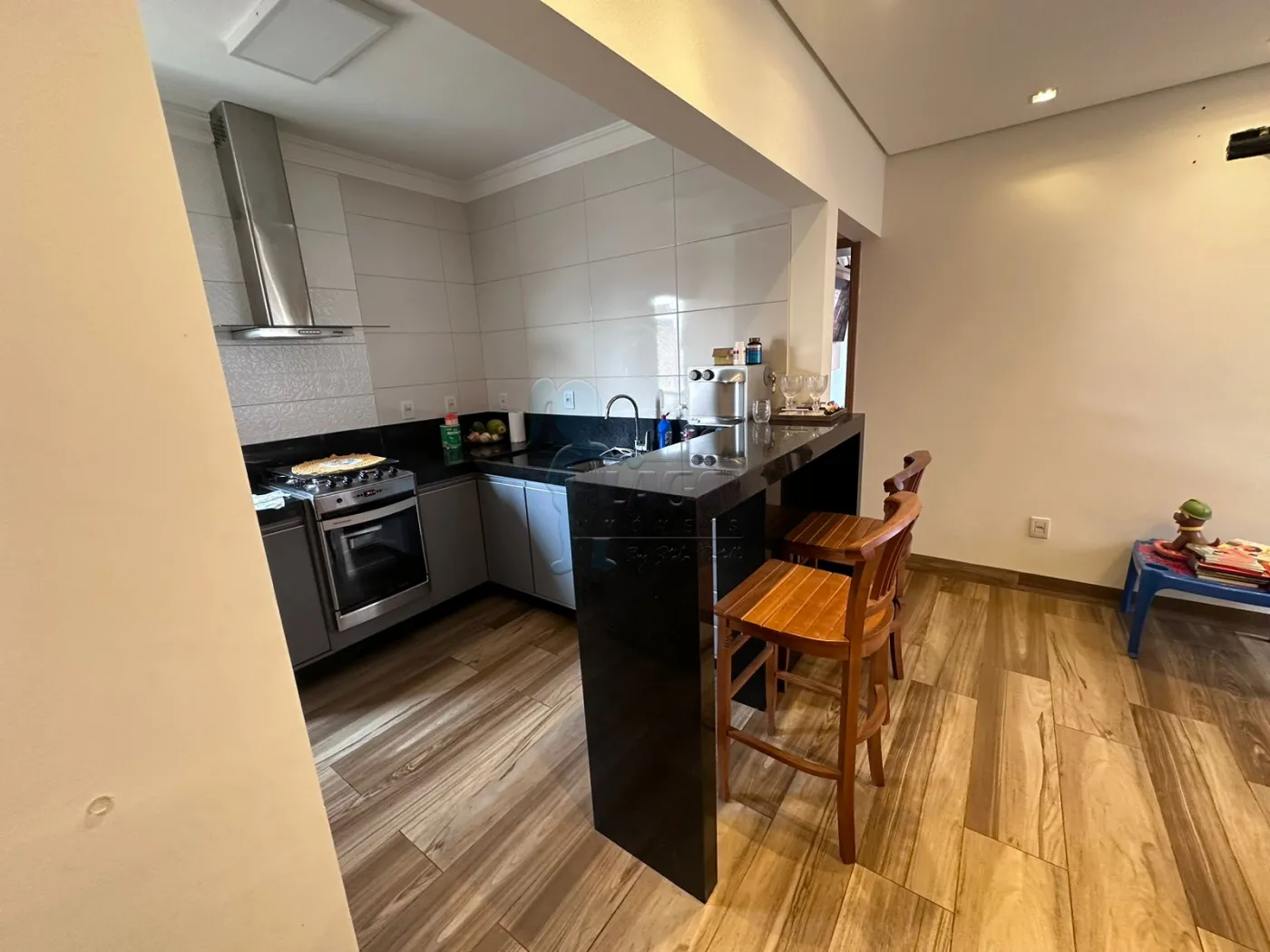 Comprar Apartamento / Padrão em Ribeirão Preto R$ 450.000,00 - Foto 4