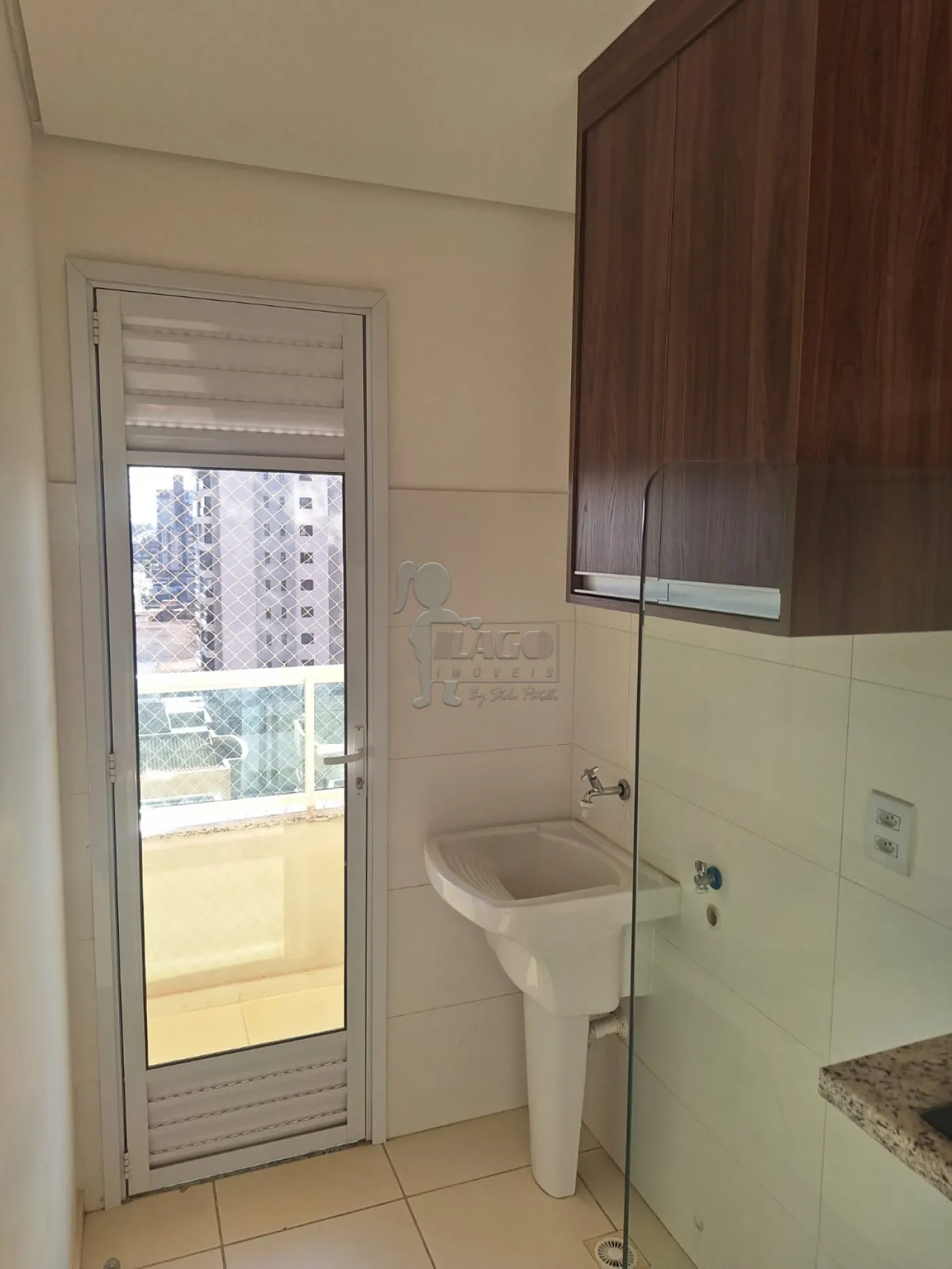 Alugar Apartamento / Padrão em Ribeirão Preto R$ 1.600,00 - Foto 16